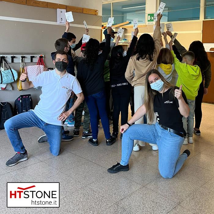HT Stone nelle scuole
